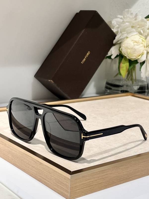 Tom Ford Sunglasses Top Quality TOS01384